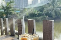 Thời điểm nào không thích hợp để uống trà hoặc cà phê?