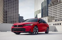 8 nhà sản xuất ô tô 'bắt chước' hãng Toyota sản xuất mẫu xe lai