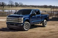 Ra mắt xe bán tải Ford Super Duty 2025 sang trọng hơn và mạnh mẽ