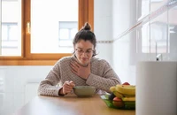 Ăn gì để giúp phục hồi nhanh hơn sau cúm