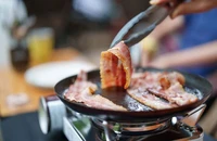Ăn nhiều thịt đỏ chế biến có thể làm tăng nguy cơ mắc chứng mất trí nhớ
