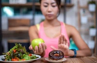 7 mẹo ngăn chặn cơn thèm đường hiệu quả
