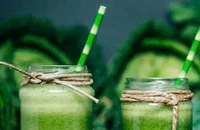 6 loại nước ép tăng cường hệ miễn dịch bạn nên uống trong mùa mưa