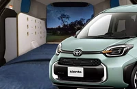Toyota biến minivan nhỏ gọn thành phòng khách di động 