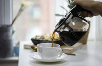 Não bộ thay đổi thế nào khi bạn uống caffeine mỗi ngày?