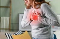Cách uống trà đen giảm nguy cơ đột quỵ và đau tim hiệu quả