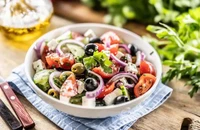 Ăn salad trộn thêm gì để no lâu? 7 loại topping giàu protein