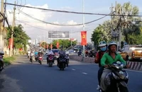 Điều chỉnh giao thông qua cầu Tân Thuận 1, Tân Thuận 2