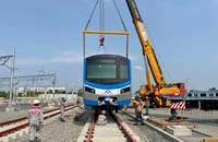 2 đoàn tàu metro được hạ đặt ở đường ray Depot Long Bình, TP Thủ Đức
