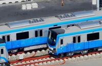 Đang điều tra vụ tàu metro bị vẽ bậy