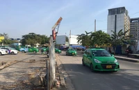 Bãi đệm xe taxi ở sân bay Tân Sơn Nhất đã hoạt động