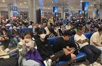 Sân bay Tân Sơn Nhất đón lượng khách kỷ lục