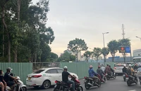Hàng loạt vấn đề gây ùn ứ ở khu vực sân bay Tân Sơn Nhất