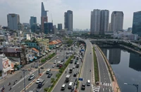 1 đơn vị đào đường trái quy định trên đường Võ Văn Kiệt