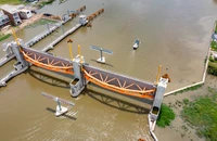 Dự án cống ngăn triều 10.000 tỉ đồng gánh lãi gần 2 tỉ đồng/ngày