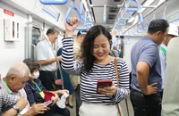 Metro số 1 tiếp tục chạy thử, vận hành thương mại vào tháng 7