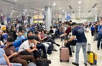 Ngày cuối cùng của năm, sân bay Tân Sơn Nhất vẫn đón đưa hơn 100.000 hành khách 