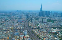 Cần cuộc 'tái thiết đô thị' để TOD Hàng Xanh xóa kẹt xe, ngập nước