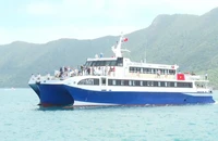 Ngày đầu vận hành tàu cao tốc TP.HCM - Côn Đảo: Du khách hào hứng