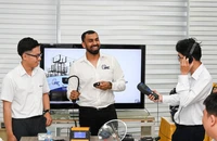 10 kỹ sư Điện lực TP.HCM được đào tạo chuẩn quốc tế về kiểm tra phóng điện cục bộ