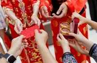 Đột nhập phòng tân hôn trộm tiền, vàng mừng cưới