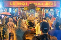 Hàng ngàn người tham gia Lễ hội Khai ấn đền Trần Nam Định