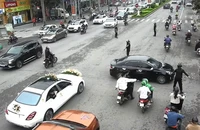 Công an làm rõ vụ 'vệ sĩ' dẹp đường cho đoàn xe đám cưới ở Thanh Hóa