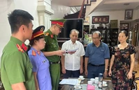 Khám xét nhà cựu Phó Chủ tịch Thanh Hóa Nguyễn Đức Quyền 