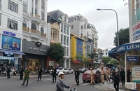 Nhiều cảnh sát xuất hiện tại một số tiệm vàng ở Thanh Hóa