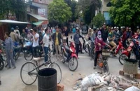 Cưa thùng phuy dầu phát nổ khiến 1 bảo vệ tử vong 