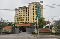 Bắt quả tang 4 cán bộ Sở Tài nguyên và Môi trường Quảng Bình đánh bạc