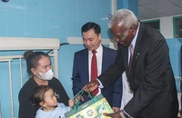 Chủ tịch Quốc hội Cuba đến thăm Quảng Bình