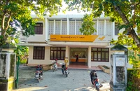 Nhân viên bưu điện bị tố ăn bớt tiền trợ cấp của người khuyết tật