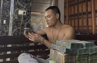 Thanh niên hay lên mạng khoe tiền bị bắt trong chuyên án ma túy 