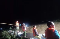 Tìm thấy thi thể người đàn ông lao ra dòng lũ cứu học sinh ở Quảng Bình