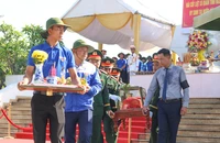 Trang nghiêm lễ truy điệu, an táng 17 hài cốt liệt sĩ hy sinh tại Lào