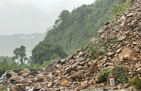 Quảng Bình: Đập chứa nước 500.000 m3 bị vỡ, nhiều điểm sạt lở trên đường 