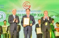 EVNHCMC được nhận danh hiệu Doanh nghiệp xanh 2023