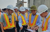 Dự án ngăn triều 10.000 tỉ thi công trở lại sau hơn 2 năm dừng