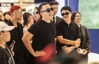 'Phù thủy âm nhạc' Touliver mang ký ức tuổi thơ vào không gian trưng bày nghệ thuật mới