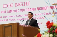 Chính phủ làm việc với doanh nghiệp nhà nước về thúc đẩy tăng trưởng kinh tế