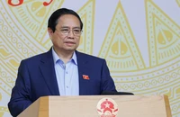 Thủ tướng: Buôn lậu, hàng giả là vấn đề lớn, phải kiểm điểm nghiêm khắc