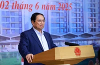 Thủ tướng: Nhà ở xã hội còn dành cho cả người nghèo, người khó khăn, người mới ra trường...