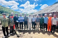 EVNGENCO1 hỗ trợ người dân bị ảnh hưởng do mưa lũ ở Nghệ An