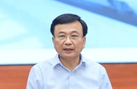 Thứ trưởng Bộ Xây dựng trả lời về miễn giấy phép xây dựng