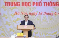 Thủ tướng: Tiến tới tổ chức Kỳ thi tốt nghiệp THPT trên máy tính