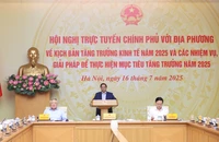 Tìm giải pháp để tăng trưởng kinh tế năm 2025 từ 8,3-8,5%