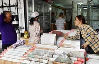 Giá vàng tăng gần 40% trong 7 tháng