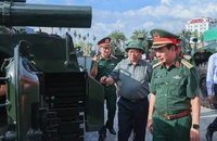 Thủ tướng Phạm Minh Chính làm việc tại Tổng cục Công nghiệp quốc phòng
