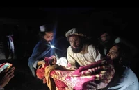 Video, ảnh động đất ở Afghanistan khiến ít nhất 280 người chết